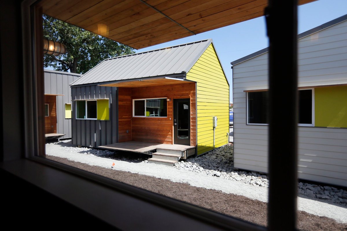 Prison_Health's tweet photo. California's homelessness crisis is spiraling out of control. These mayors want to solve it with tiny homes, trailers, and floating apartments https://t.co/UPIoecD4Nq MT @ariabendix https://t.co/YUrM7g7GAx