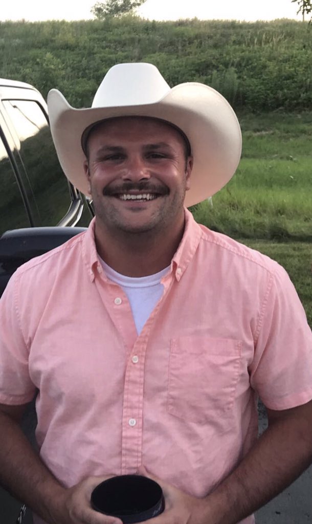 JordanVanRoekel's tweet photo. Just met Pablo Escobar’s grandson, really cool experience https://t.co/YKuR8bmcPj