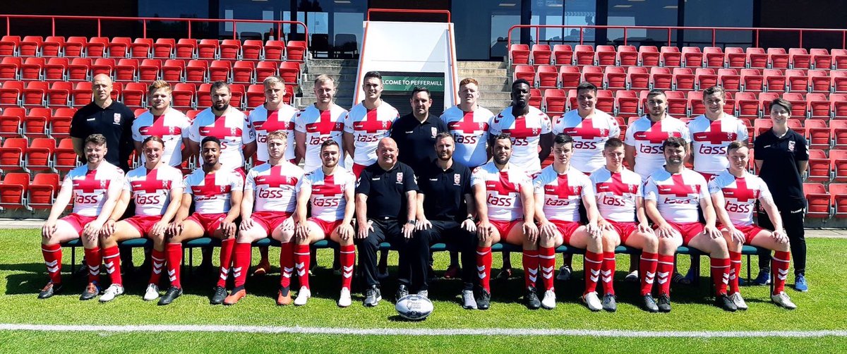 R_Tate89's tweet photo. What a week up in Edinburgh for the Student RL Four Nations 2019 🏆🏴
@WalesRugbyL 16-52 #EngUnisRL
#EngUnisRL 40-0 @Irelandrl
@scotlandrl 18-36 #EngUnisRL
The players & staff have been outsiding all programme and really pleased they’ve got their rewards for their hard work! https://t.co/L5chuB8TGJ