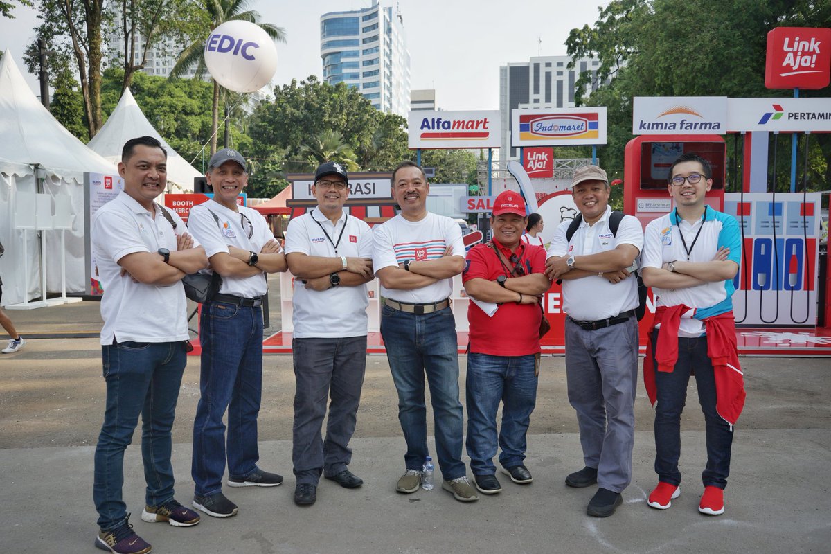 Bersama  Deputy PISM KBUMN Pak <a href="/HarryKuffal/">F. Harry Sampurno</a> - Tim Telkom Group <a href="/Pramasaleh/">Pramasaleh H. Utomo</a> @ipoen72 dan Finarya cek kesiapan Grand Launching LinkAja!