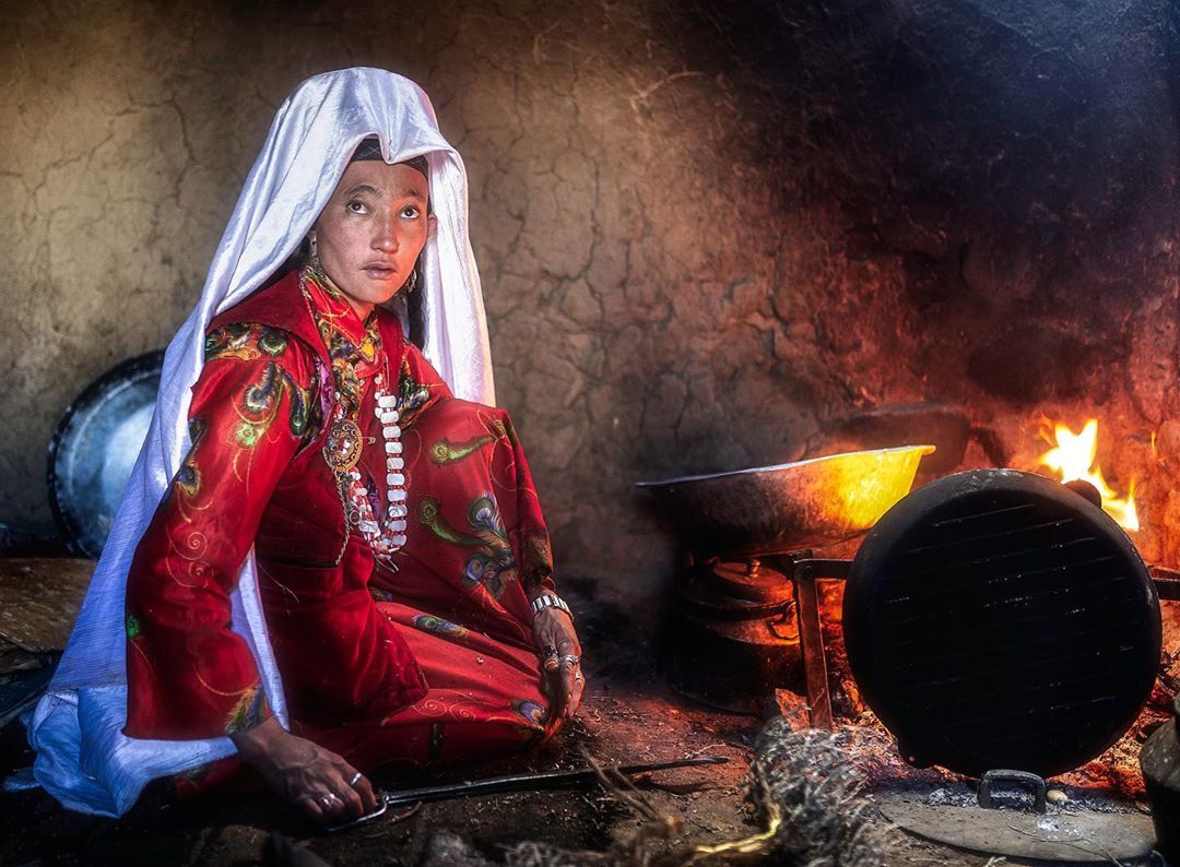 Pamir Mountain
Kirghizi woman