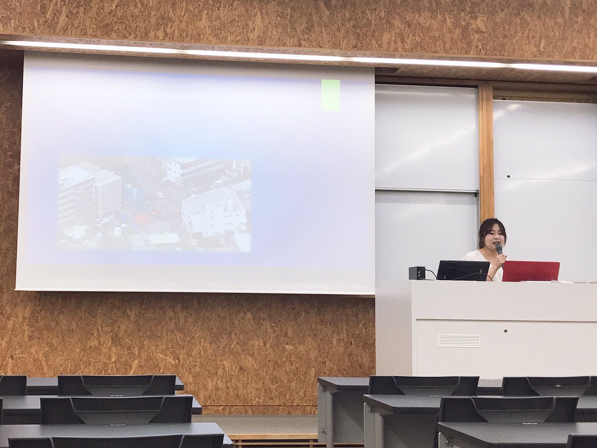 Kogakuin_builty's tweet photo. 6/24mtg 

ももかの初mtg👏
人には人のモラトリアム(猶予期間)

大学生の今はアイデンティティを確立するモラトリアムの期間。
自分のアイデンティティや存在価値について、グループディスカッションを行い共有しました🤔

#builty  #mtg   #モラトリアム https://t.co/T4Azt0ufNL