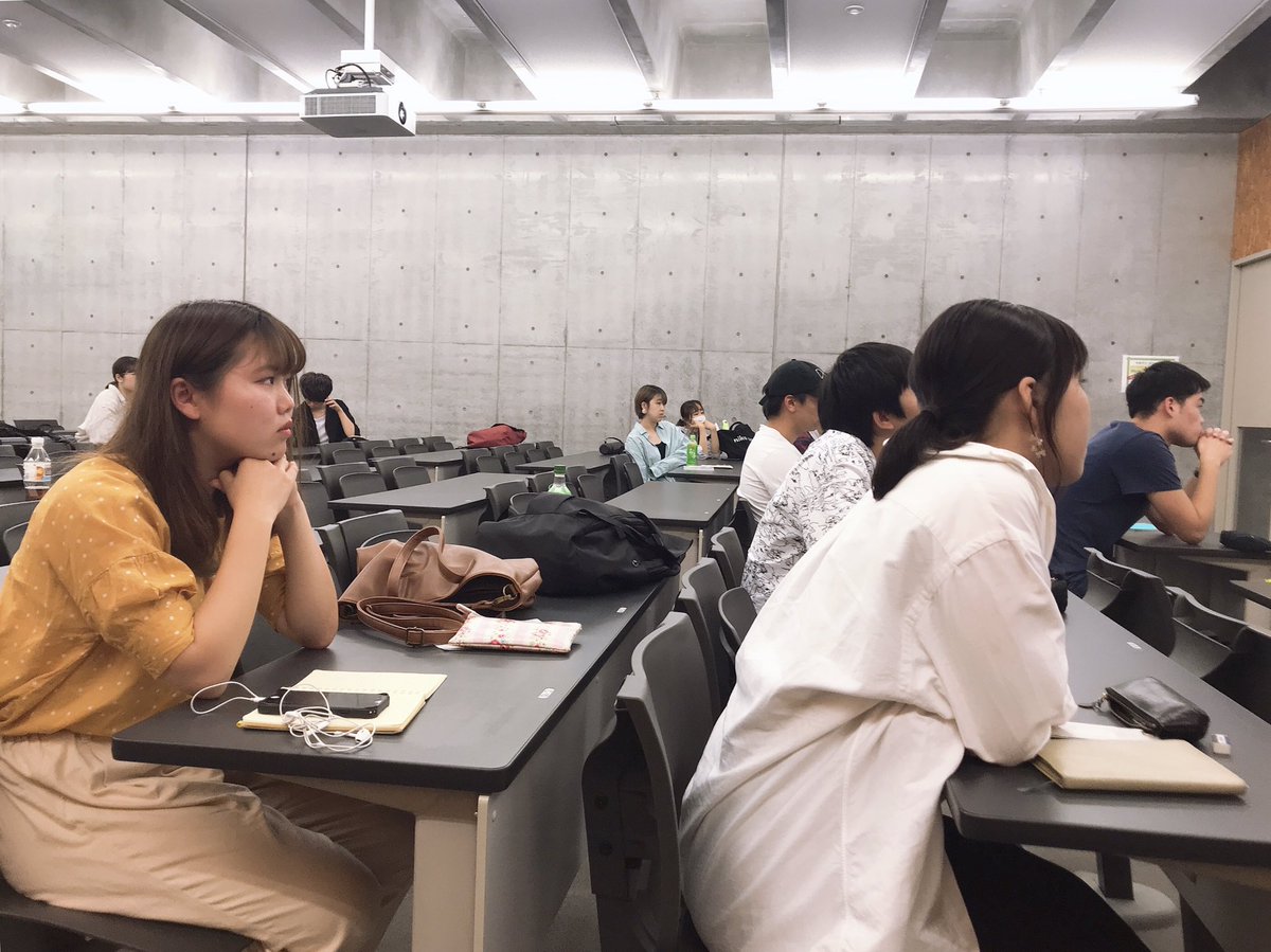 Kogakuin_builty's tweet photo. 6/24mtg 

ももかの初mtg👏
人には人のモラトリアム(猶予期間)

大学生の今はアイデンティティを確立するモラトリアムの期間。
自分のアイデンティティや存在価値について、グループディスカッションを行い共有しました🤔

#builty  #mtg   #モラトリアム https://t.co/T4Azt0ufNL