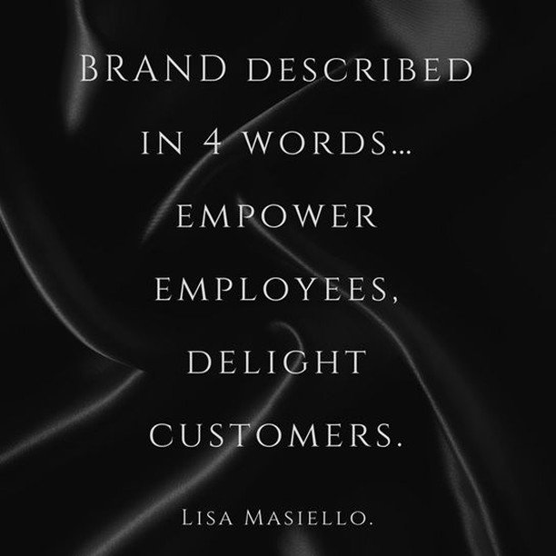 AlbatrossCX's tweet photo. BRAND described in 4 words… empower employees, delight customers⠀
Lisa Masiello.⠀
#customerexperience https://t.co/sAM14J0Pcm