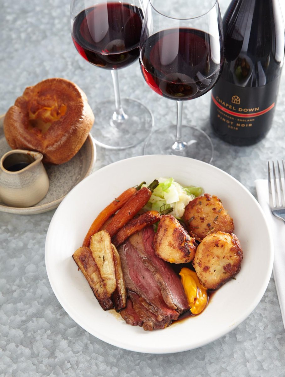 ChapelDownWines's tweet photo. Our winemakers Sunday Roast is all you need to perfect your Sunday!
-
Available at the #ChapelDownGinWorks, Kings Cross, London
-
Book at https://t.co/sgDrxZNgYZ
-
#chapeldown #kingscross #ginworks #london #gin #englishwine #sundayroast #sunday #weekend #restaurant #roast https://t.co/Gh0ydVU45A