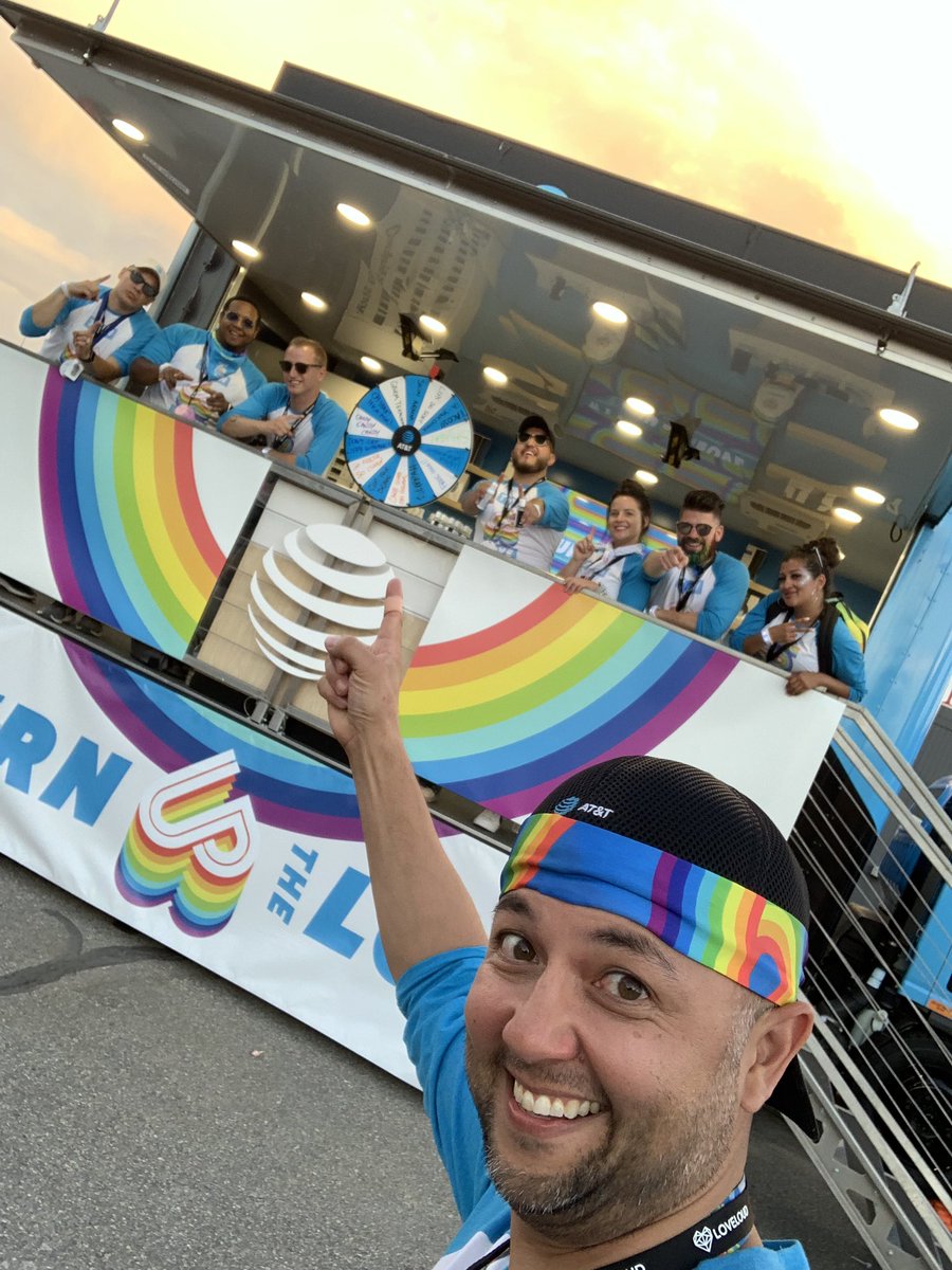 Bobby Shively tweet media