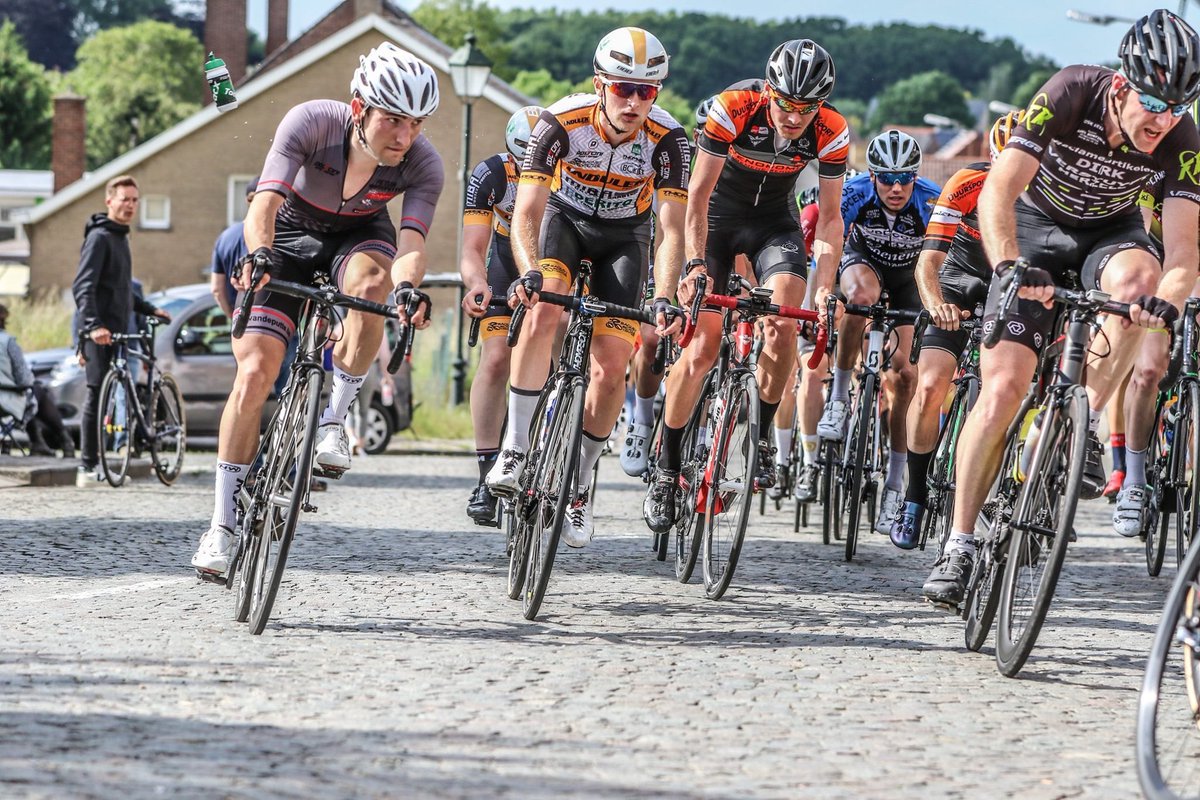 First big race in a while with the @IreCyclingFed road champs today with some big names on the start line <a href="/JamesBerryFund/">James Berry Fund</a> #jamesberry <a href="/iomsport/">Isle of Man Sport</a>