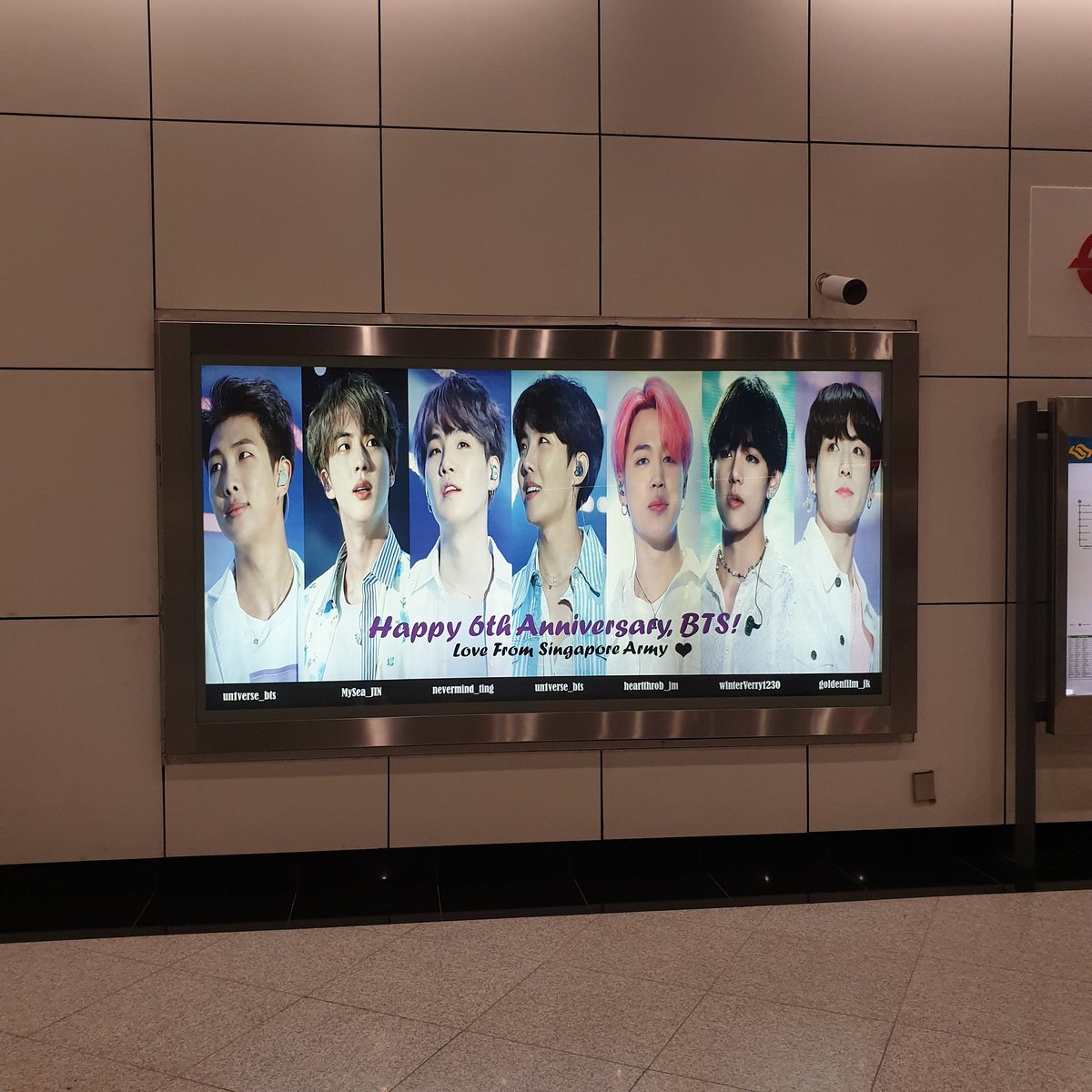 smeraldough's tweet photo. YALL LOOK AT WHAT I SPOTTED (a little too late but wtv i barely leave home) https://t.co/R1TUBCpGtj