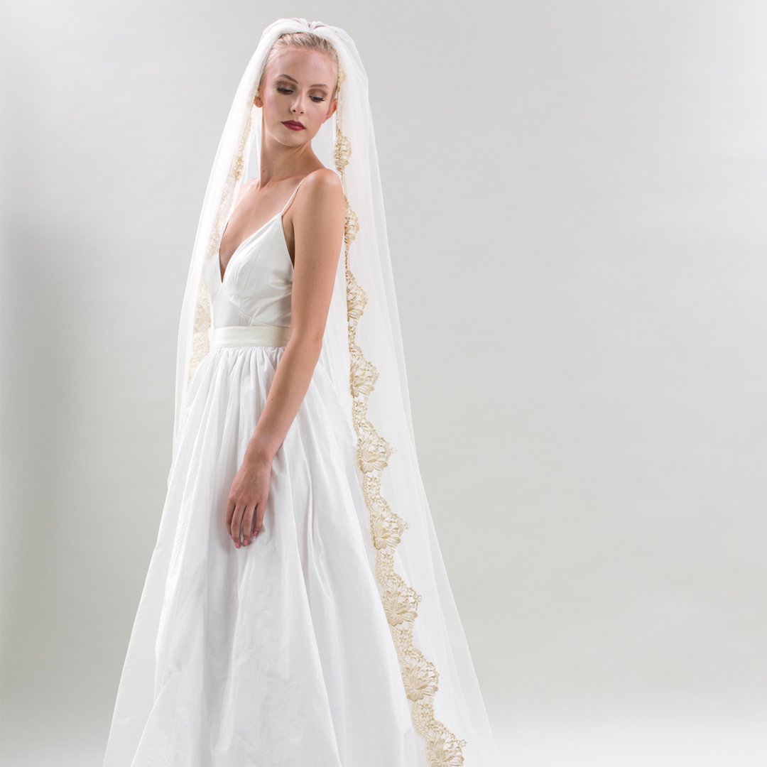 jjveils's tweet photo. Wow your guests with our stunning Naples veil - the gold painted French lace is just everything 💛

#JoyceJackson #JoyceJacksonVeils #JoyceJacksonBride #Veil #WeddingVeils #BridalVeil #Bespoke #Handmade https://t.co/MCY97mKs3J