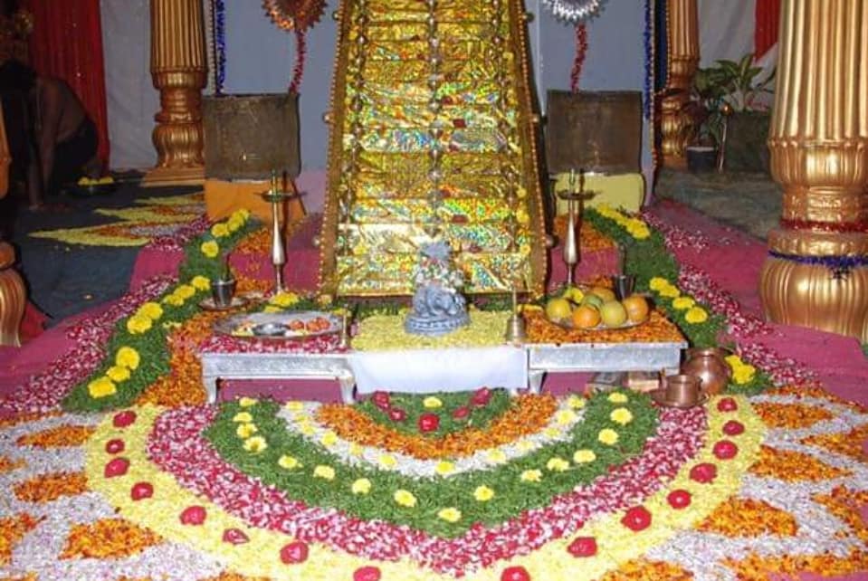 Ayyappan Vilakku enlightens hopes among devotees - indiannewslink.co.nz