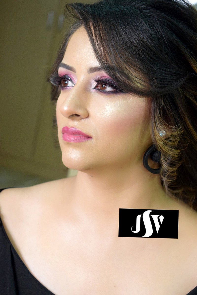 VigSehgal's tweet photo. #Makeupartist #hairtutorial #haircolorist #hairspeaks #hairtrendy https://t.co/x5MU3dohuW