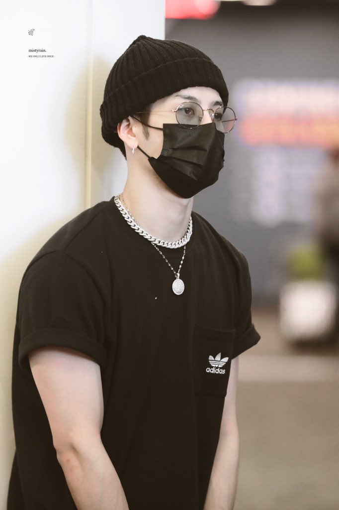 190629 · LGA🛫️YYZ

#GOT7 ⁠ ⁠⁠#갓세븐        
#GOT7_WORLDTOUR 
#GOT7_SPINNINGTOP  
#JacksonWang #잭슨 #王嘉爾