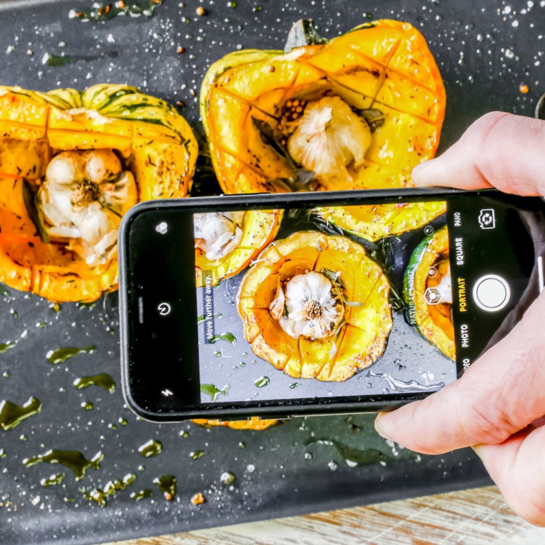 We love to snap and share our foodie images with you, so that you can be inspired to cook amazing dishes in the kitchen! Who else likes to share their food inspirations on #socialmedia? #WorldSocialMediaDay #inspirations #foodie #foodphotography #cooking #cookinginthekitchen