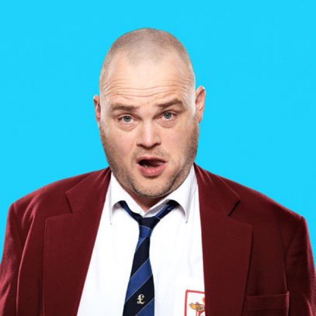 A couple of tickets available for <a href="/almurray/">Al Murray 🇺🇦</a> TODAY at 3pm. Grab ‘em while you can! 👍 #comedy #Winchester
theatreroyalwinchester.co.uk/al-murray-2019/