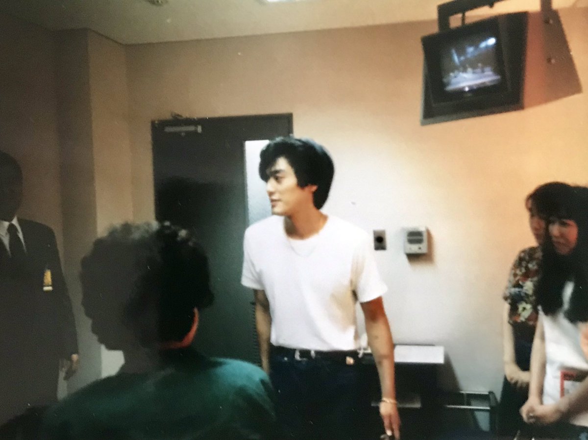 尾崎豊 キーホルダー バースツアー 尾崎豊 キーホルダー - メルカリ