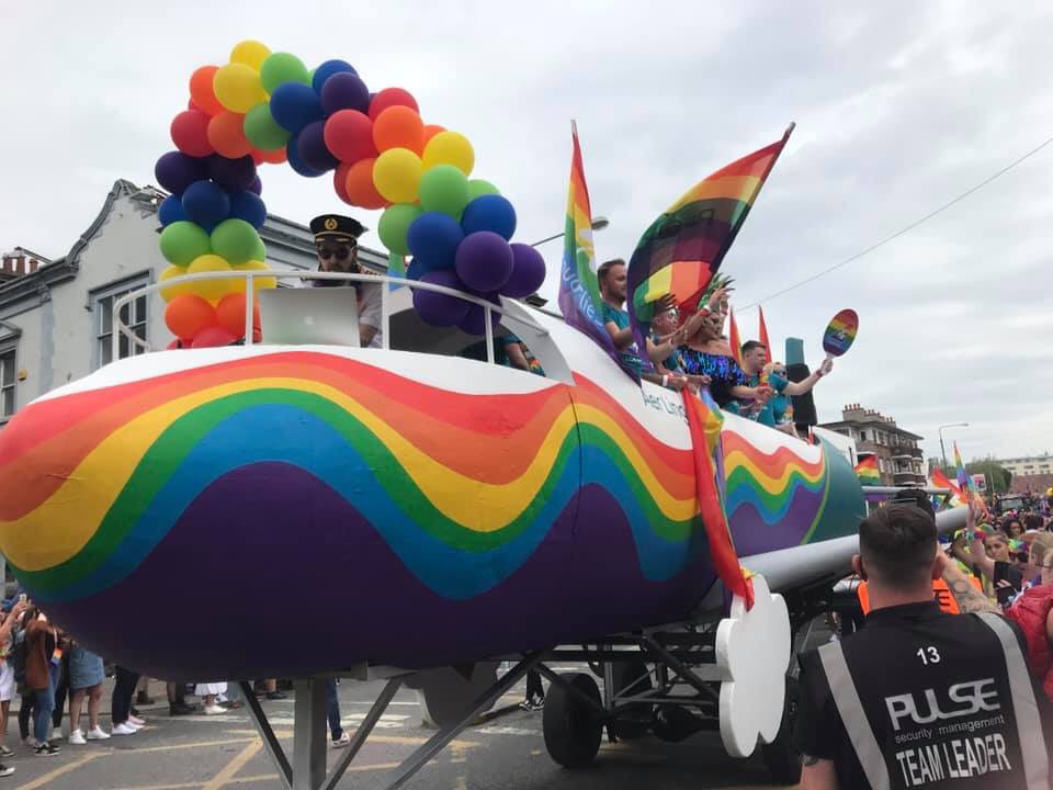 MrsRouthJones's tweet image. Pulse Security at @DublinPride were fantastic fun yesterday x #pulsesecurity #DublinPride2019 

Especially Person 291 was just brilliant and had all the crowd and Pride participants laughing and enjoying the atmosphere - star employee xx #staremployee #fulloffun #firmbutfair #fun