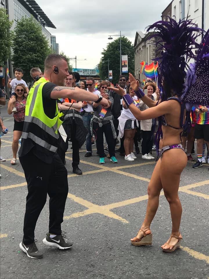 MrsRouthJones's tweet image. Pulse Security at @DublinPride were fantastic fun yesterday x #pulsesecurity #DublinPride2019 

Especially Person 291 was just brilliant and had all the crowd and Pride participants laughing and enjoying the atmosphere - star employee xx #staremployee #fulloffun #firmbutfair #fun