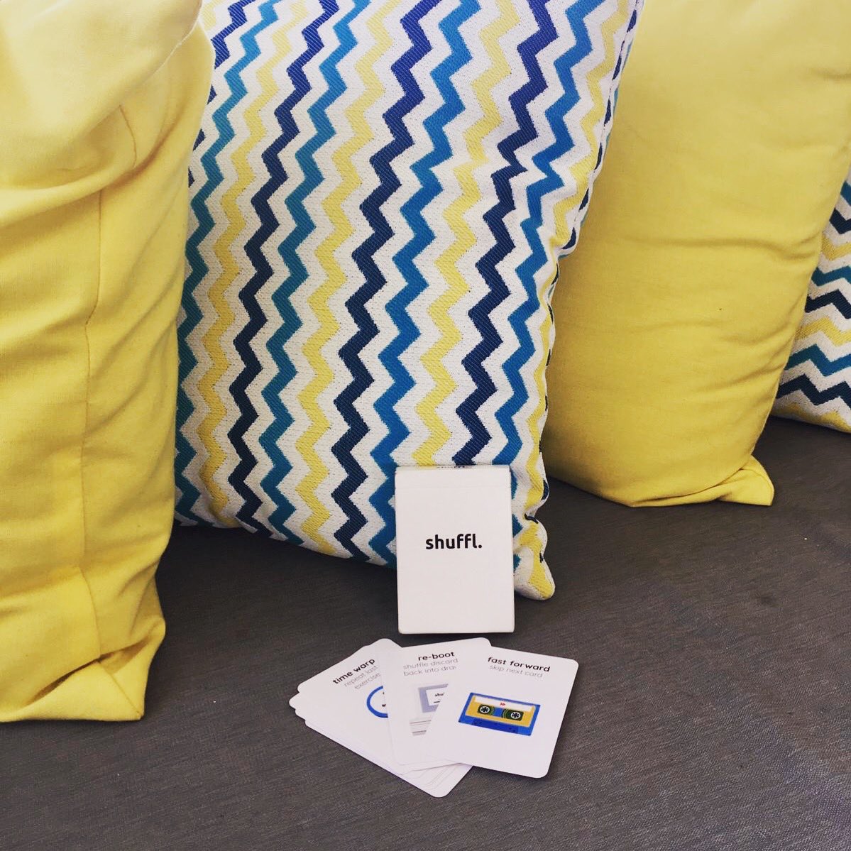 shufflfit's tweet photo. It’s a sunny Sunday which means one thing... show us your #SundayShuffl! 💙🌤💛
#Shuffl the deck, turn a card, and perform the exercise. It’s as easy as that! 😎
And remember to stay hydrated in this warm weather with plenty of water to keep you Shuffling safely! 💦 https://t.co/n6KKL2s3Xl