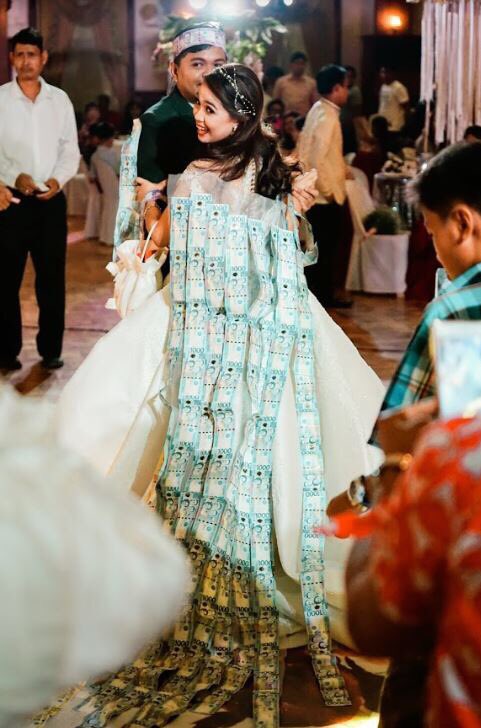 KM_Jessica_Soho's tweet image. RT this tweet to increase your money luck this week! #KMJS