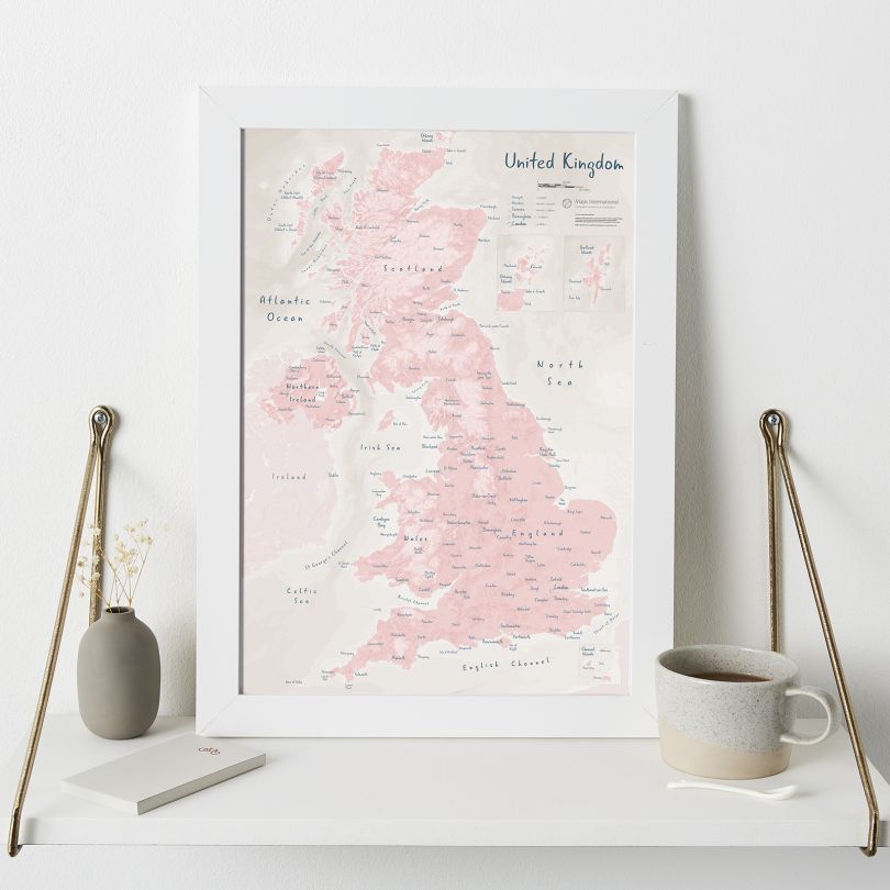 mapsinter's tweet image. Oh, so pretty in pink! Our UK as Art Blush can be placed in any space in your home to have your home looking rosy! 
Shop the map here: ed.gr/bmq9z
#UKAsArt #UKmaps #BritishIsles #wallmaps #art #decor #trendy
