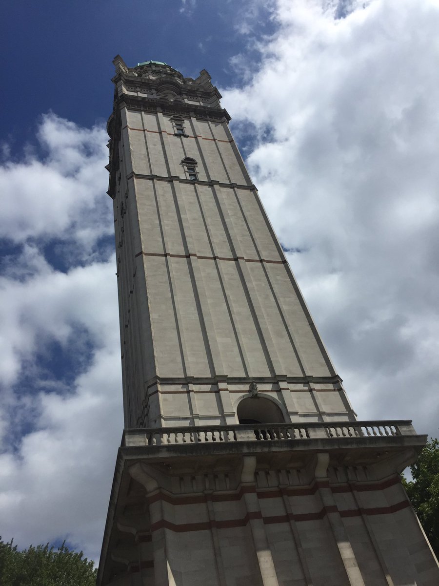 KerstinThol's tweet photo. Mock grant writing break with a view #queenstower #imperialcollege #MResCB https://t.co/S6MDaFYtgZ