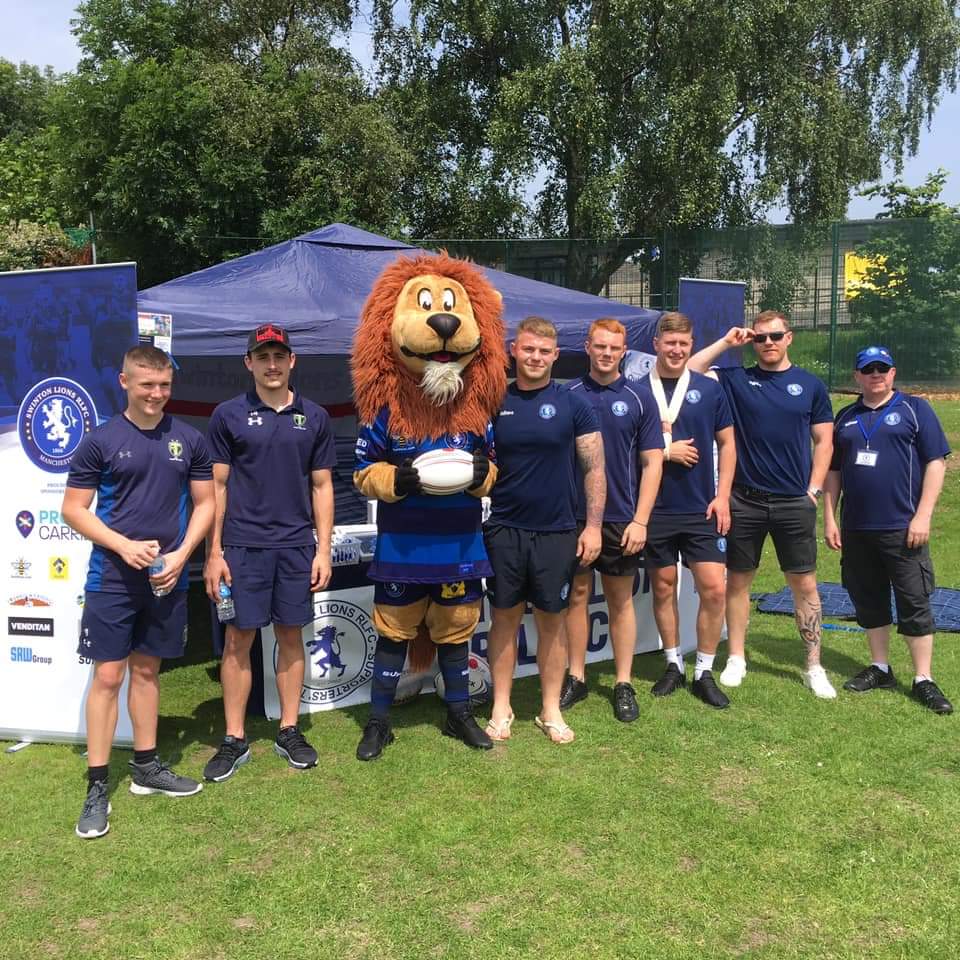👏 Top work from <a href="/lionstrust/">Swinton Lions Supporters' Trust</a>, @TheRugbyCollege and players yesterday, representing the #Lions at St Andrew’s Boothstown Skool Festival. 🦁