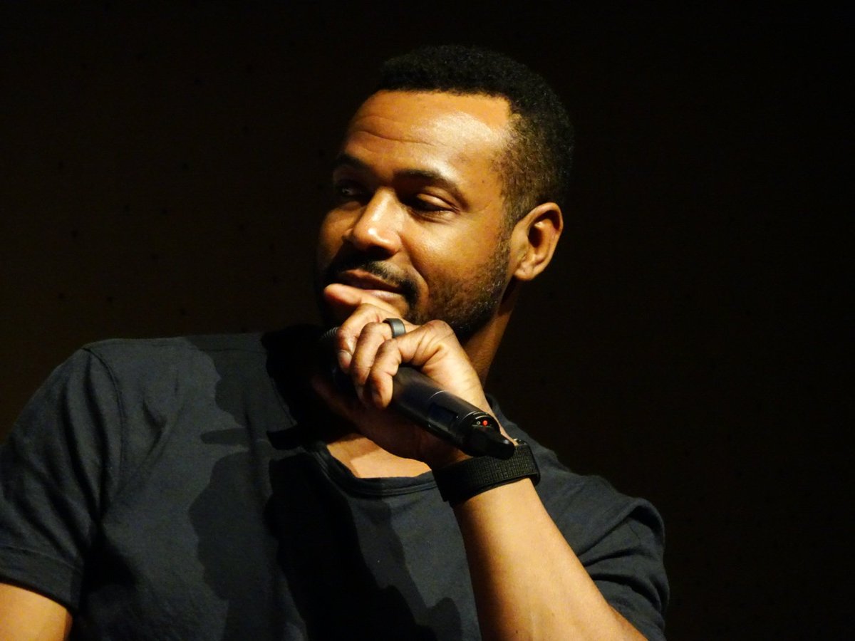 rostercon_live's tweet image. #THOS3 - @isaiahmustafa #Shadowhunters