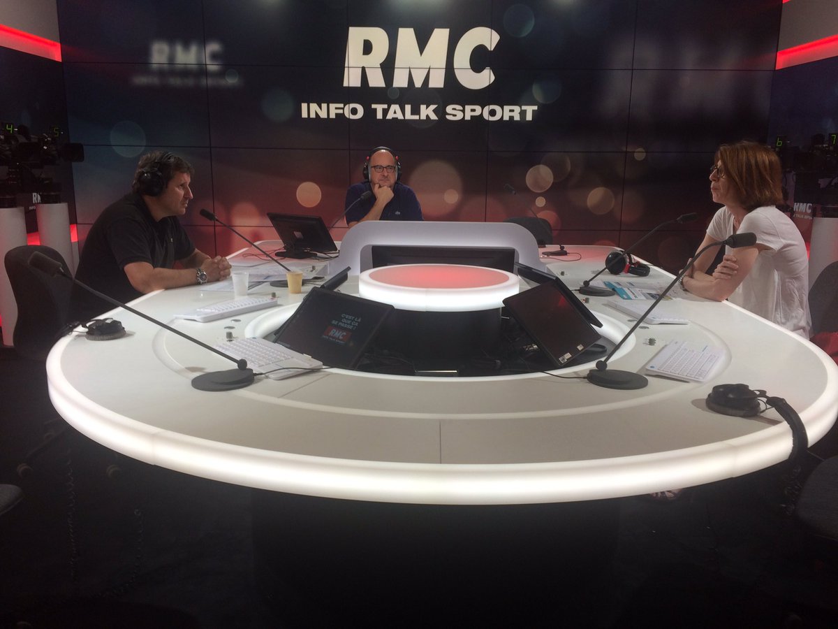 Jean-Luc Moreau et <a href="/Fsorel/">François Sorel</a> recevaient ce matin Alexandrine Breton des Loÿs, Présidente du Groupe <a href="/Largus_auto/">L'argus</a> pour brosser le portrait-robot de la voiture moyenne neuve des Français.