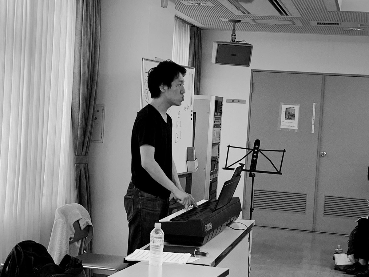 TJPchoir's tweet photo. 谷本さん、
#TJPC
#東京ユヴェントス合唱団
#弾き振りしてくれた
#口語ドイツ語
#うーのくち https://t.co/fY4Lw3alec