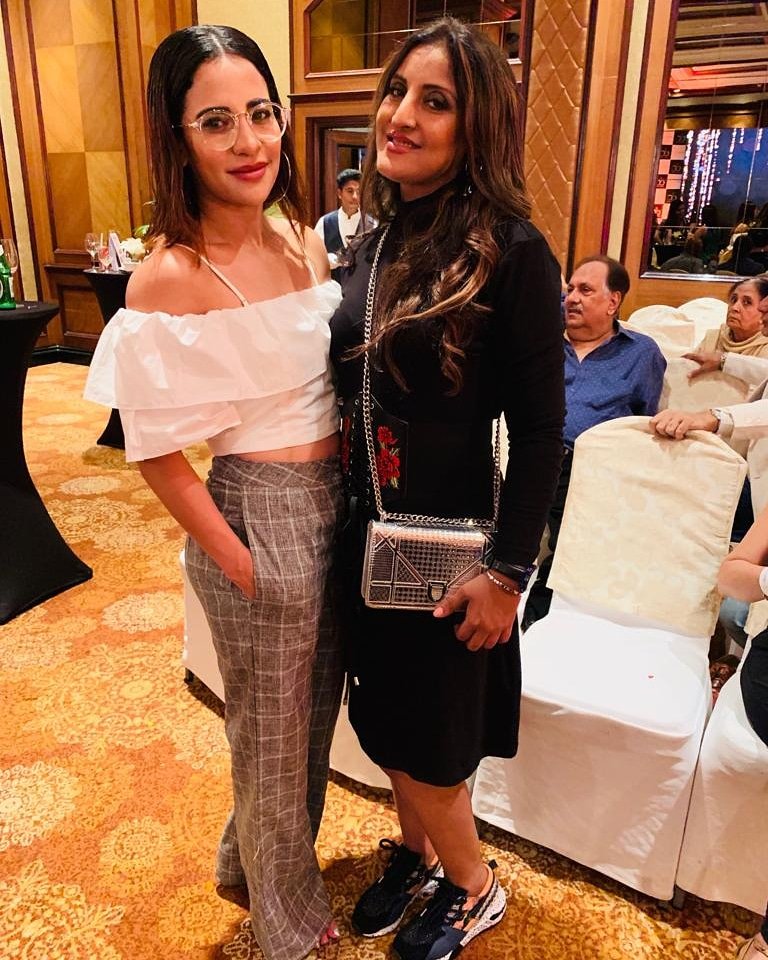aidacouture02's tweet photo. With Lizaa Malik (Actor/Singer) at the Launch of Nouveau Contour India by Dr Shagun Gupta

#aidacouture #asmagulzar #fashiondesigner #fashionstyle #whatiwore #lookoftheday #lizaamalik #actor #singer #nouveaucontourindia #mumbai #tajlandsend #follow #followme #follownow https://t.co/UPn5ZHJoSf
