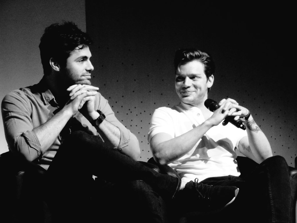 rostercon_live's tweet image. Group Panel #Shadowhunters #THOS3