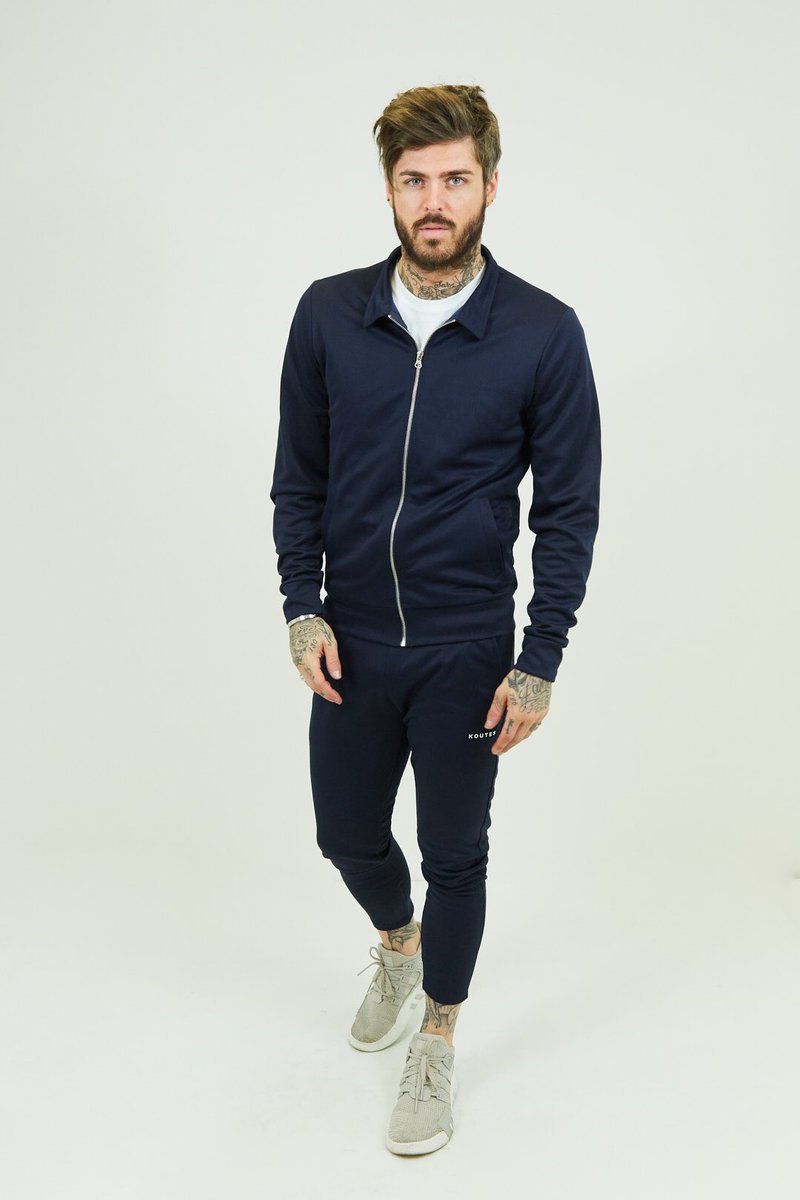 Tonight will see the long awaited release of The Navy Retro Tracksuit.. 7PM GMT. Keep your notifications on ☝🏻 #koutes