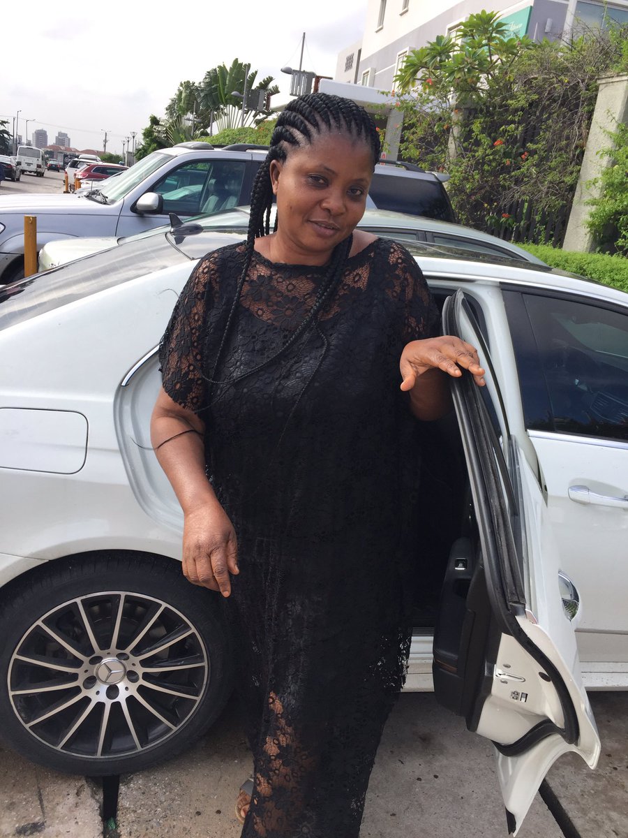 Sadeogunwale1's tweet photo. 🤩Thursday 27/06/19 @Official_CeeC came,pick me up with her Mercedes Benz car,drove me around.Took me to Four Point by Sheraton for Spa.I’ve never experience this type of surprise in my life.Emi na ti njeun Omo🤩come and join me sing hallelujah🎶🎵❤️🤗 #TeamCeeC #Ceec #BBNaija https://t.co/2qEqcUuWKP