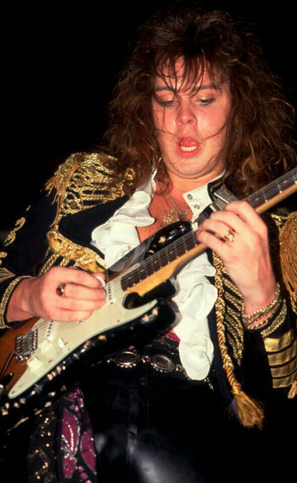 Happy Birthday Yngwie Malmsteen General Hospital (Live) - Alcatrazz 