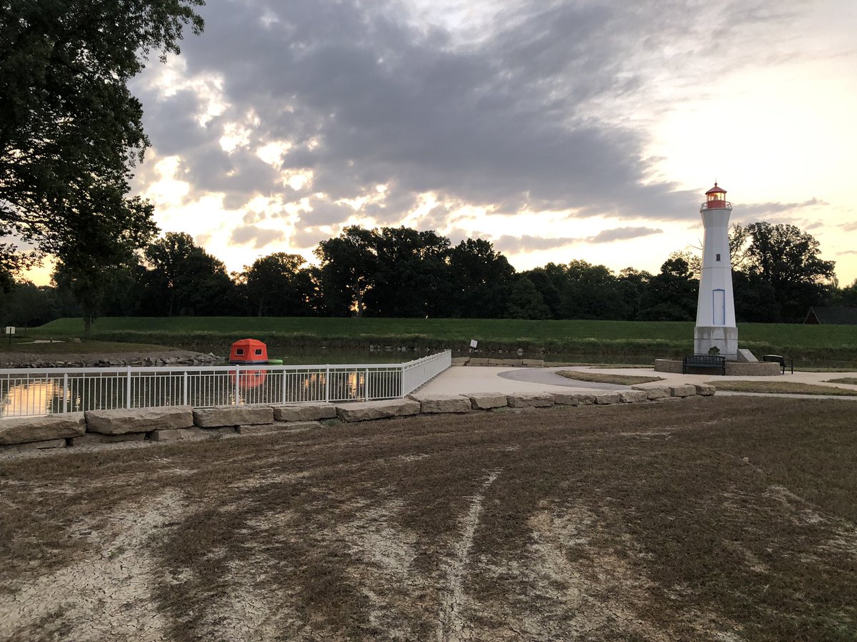 Sunrise on the Great Miami River.