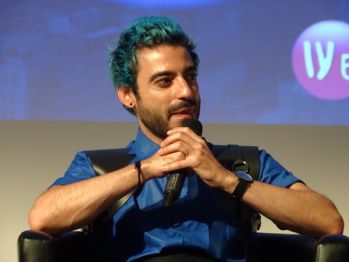 rostercon_live's tweet image. #THOS3 - Panel @JadeHassoune / @isaiahmustafa #Shadowhunters