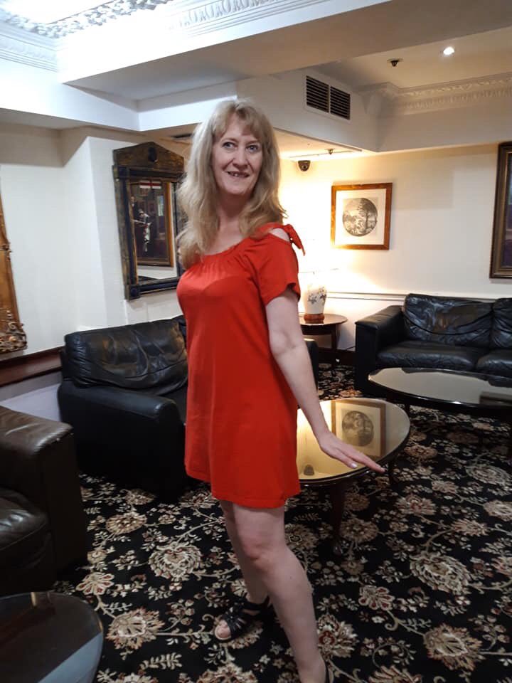 lanie_model's tweet photo. Fabulous wkd in Brum with me bestie, plenty of fizz, giggles and cake. Love Birmingham ๐ท๐ธ๐พ๐ #lovebirmingham #laniemodel #goodtimes #cocktailtime #westmidsmodel https://t.co/K0qDwPdTpq