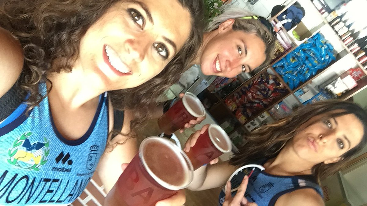 Habíamos venido por la cerveza de después pero se nos ha ido de las manos 🙊 #TriatlónYecla #CampeonatoRegionaldeTriatlónporRelevos #TriRelevos #TriÁguilas <a href="/CTAguilas/">Club Triatlón Águilas Primaflor</a>