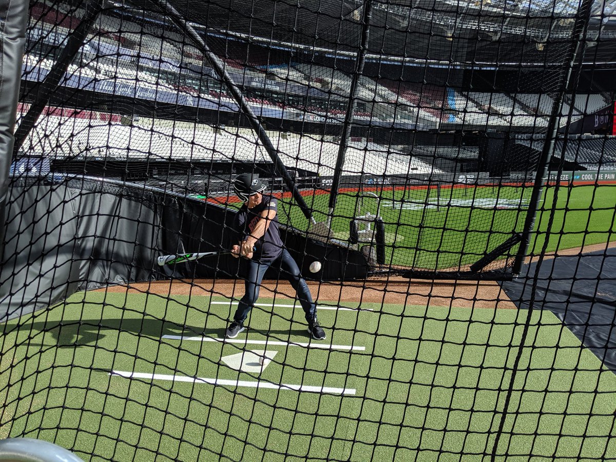 JimmySerrano50's tweet photo. @zkerravala and @Mitel execs Daniel Farrar, Wes Durow and David Silke got in a little batting practice before the game. #LondonSeries https://t.co/SJizbHeteU