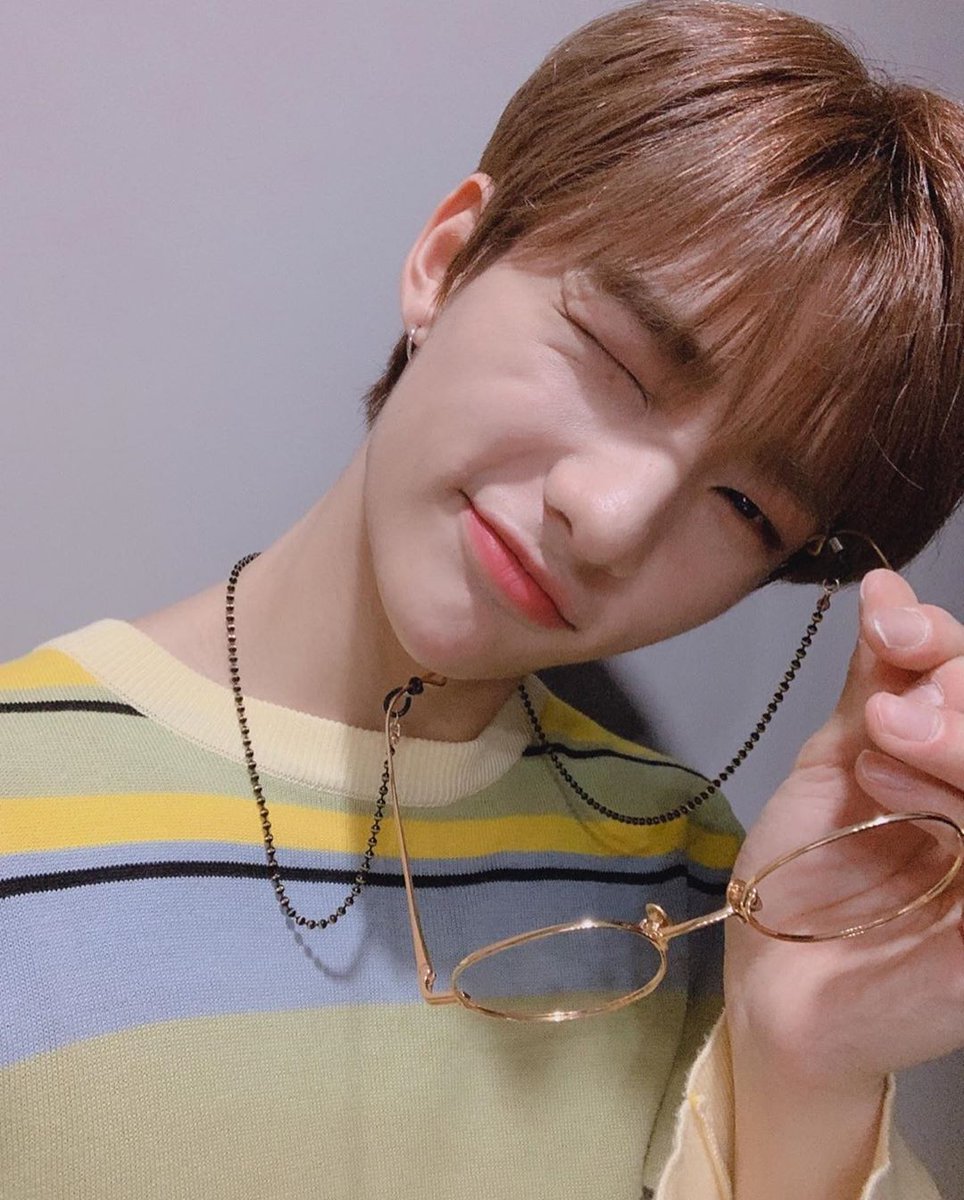 StrayKids_SV's tweet photo. 📷[IG UPDATE] 19.06.30
 #Hyunjin (2/3)

Trad: "Exhibición de fotos❣️🌠
#straykids #9 #STAY"

@Stray_Kids
 
#StrayKids #스트레이키즈
#Clé2_YellowWood
#YouMakeStrayKidsStay https://t.co/OdnhHxziLg