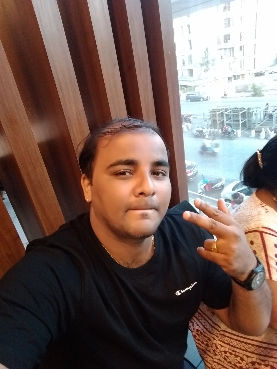 pari0275's tweet photo. @FastandUp_India @Contestmumbai @ContestsInIndia @india4contests Here my entry👍
#fastandup #SpectAppular 
#FuelTheBlue
@Contestmumbai
@ContestsInIndia
@india4contests
 #ContestAlertIndia #SocialMediaDay #Social #HappySocialMediaDay #ContestOfTheDay #SundayMotivation #Contest
@rajeevkshitij 
@Rajeesh077 
@ujjwal_555 
@Sanjiv_34 
@Nitish_nix https://t.co/TRthiYrtAD