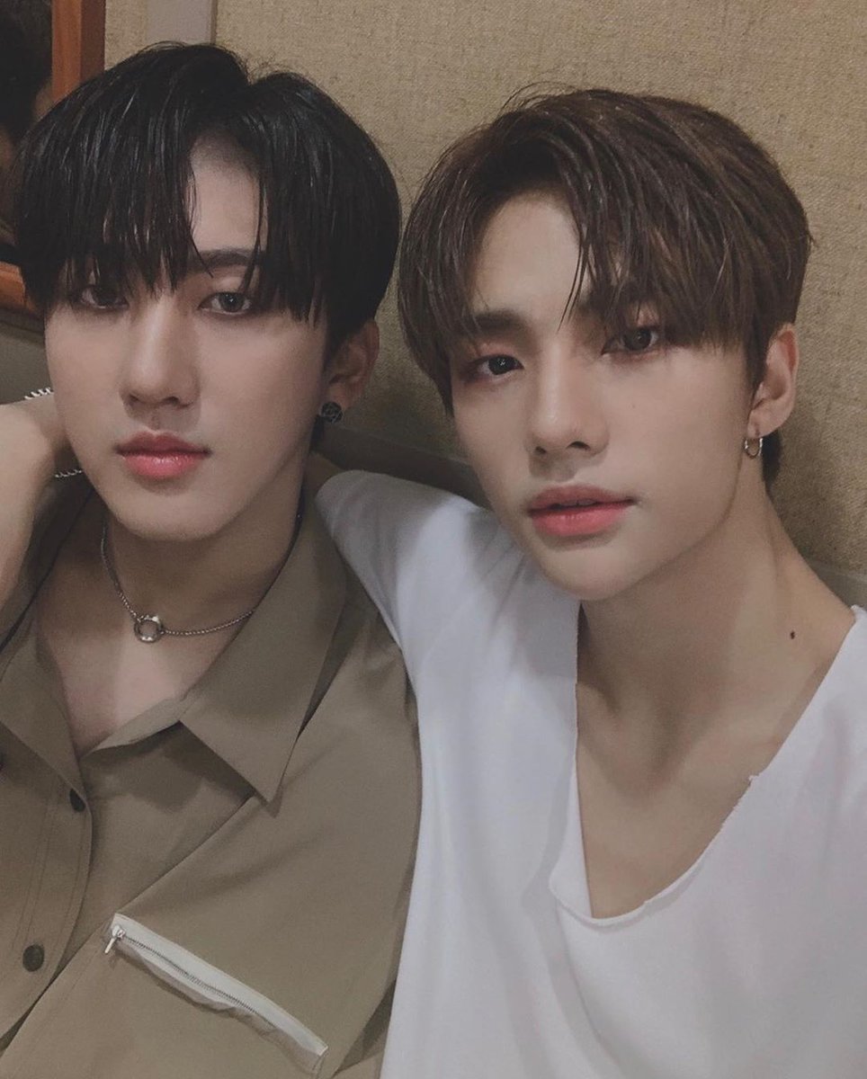 StrayKids_SV's tweet photo. 📷[IG UPDATE] 19.06.30
 #Hyunjin (3/3)

Trad: "Exhibición de fotos❣️🌠
#straykids #9 #STAY"

@Stray_Kids
#StrayKids #스트레이키즈
#Clé2_YellowWood
#YouMakeStrayKidsStay https://t.co/uqFo33xFus
