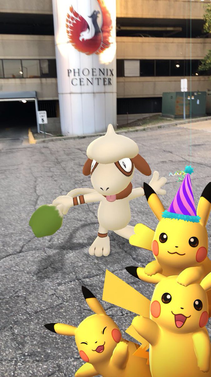 strahd9's tweet photo. #PhoenixCenter #Pontiac #Smeargle #GOsnapshot https://t.co/e5zteWtk5Q