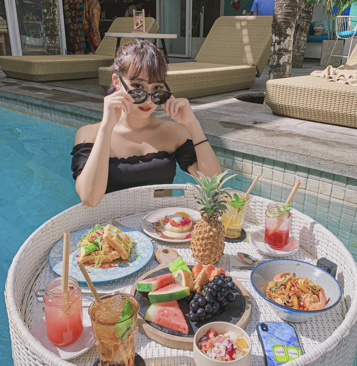 カンダエミリ tweet media