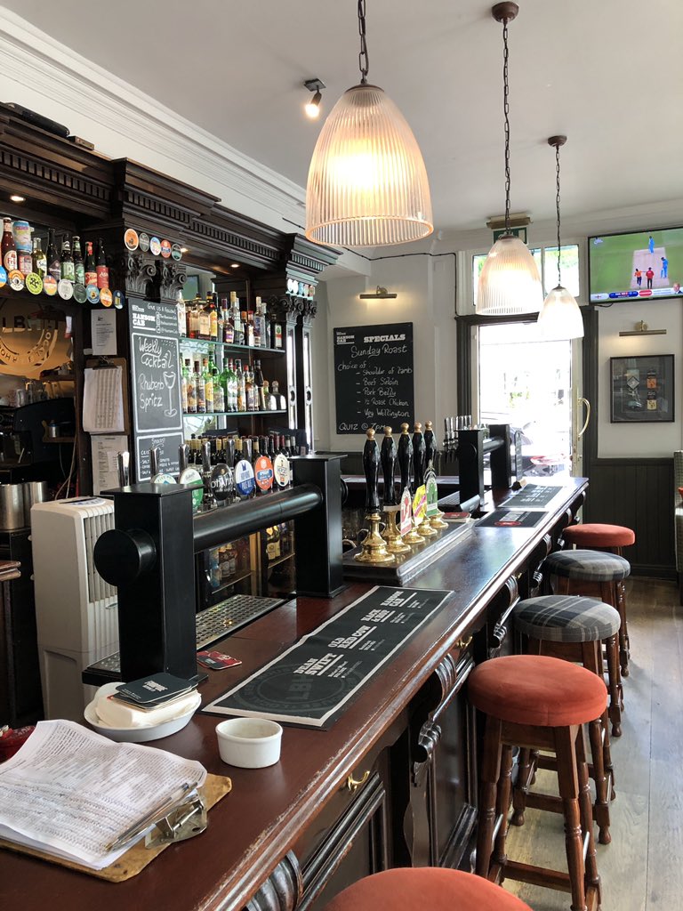 The Hansom Cab tweet media