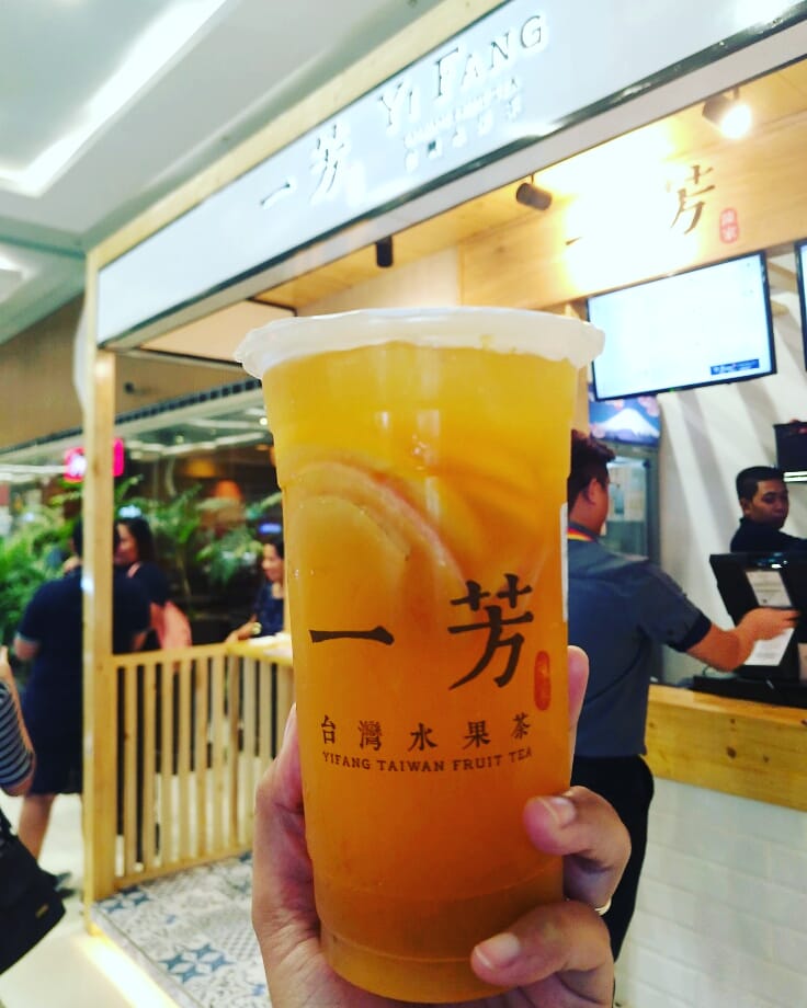 YelTheExplorer's tweet photo. My new found fav..😍

https://t.co/4ODvZmiyd2

#yifangtaiwanfruittea #yifangtaiwanfruitteaph #tryingsomethingnew #tryingnewdrinks #foodtography #foodphotography #foodporn #foodhunters #travel4food #AdventuringCouple #yelthefoodexplorer https://t.co/c9RLAXCmut