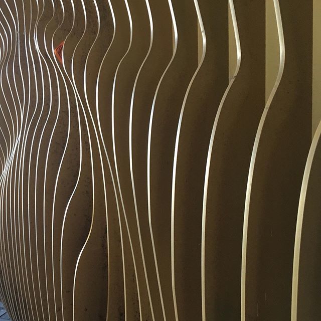 Sibilcita's tweet photo. #linesandcurves #linesandgraphic #walls_talking #patternplanetme #artofvisual #urbanaisles #urbanaisle #minimalmood #surface #creativevisuals #randompatterns #hamburgfotografiert #iphonetographer https://t.co/41dJIdqjAL https://t.co/6Bs0zhjE3B