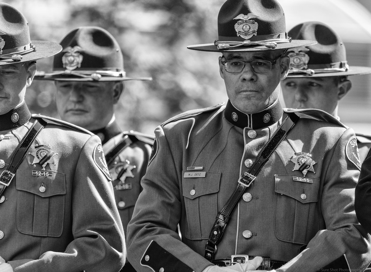 Sure_Shot_Photo's tweet photo. There is no shame or judgement here, or need to burry the emotions of loss that cut us to the quick. A silent remembrance as we say our final goodbyes to our dearly departed. #BlueLivesMatter #supporttheblue #policeweek2019 #storyteller #monochrome #photojournalist https://t.co/6DM10BMiF6