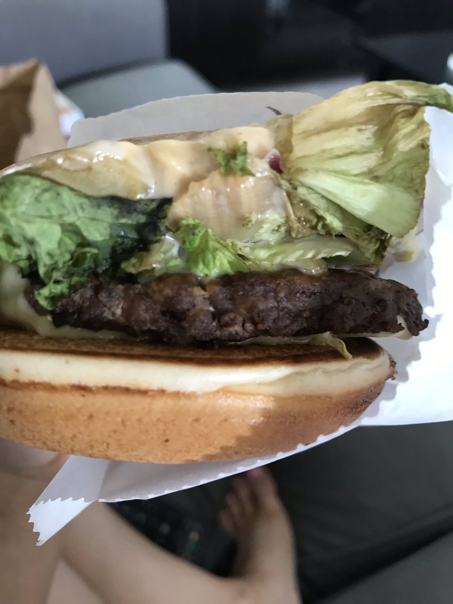 Sofia de Bourg tweet media