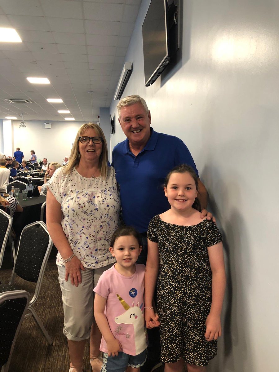 babygibbo's tweet photo. I LOVE MY CLUB #OITP #VIPBREAKFAST #SWFC @Wild3J https://t.co/xXXMIsLXZt